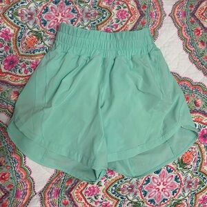 Lululemon track that short